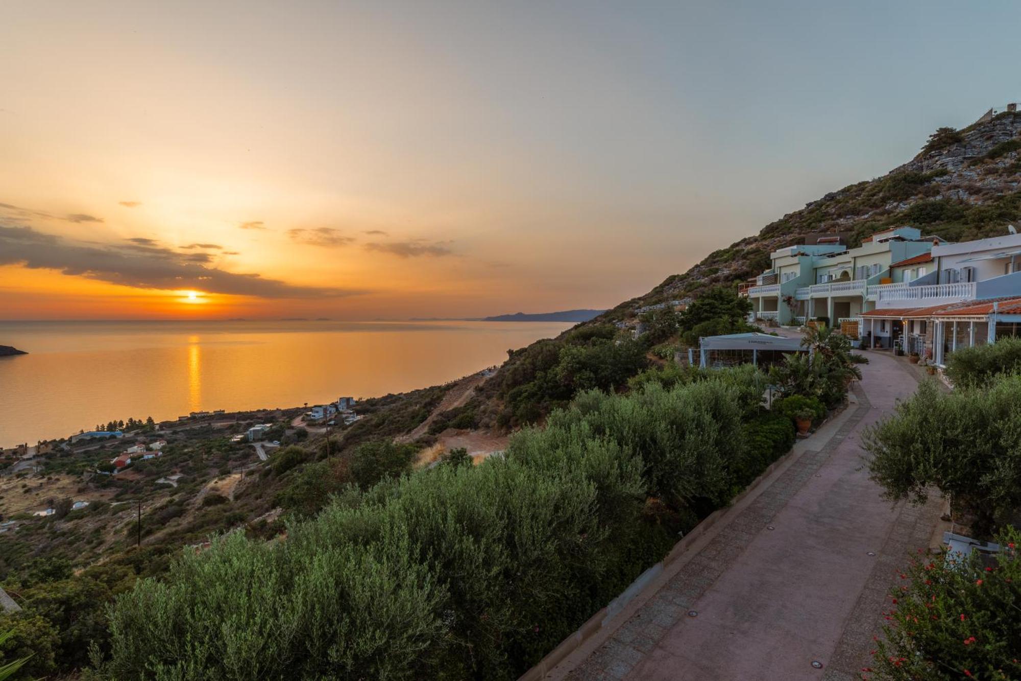 Adrakos Apartments (Adults Only) Elounda Exteriér fotografie